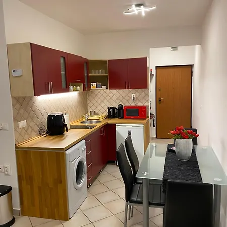 Elixir Apartman Hajduszoboszlo Exterior photo
